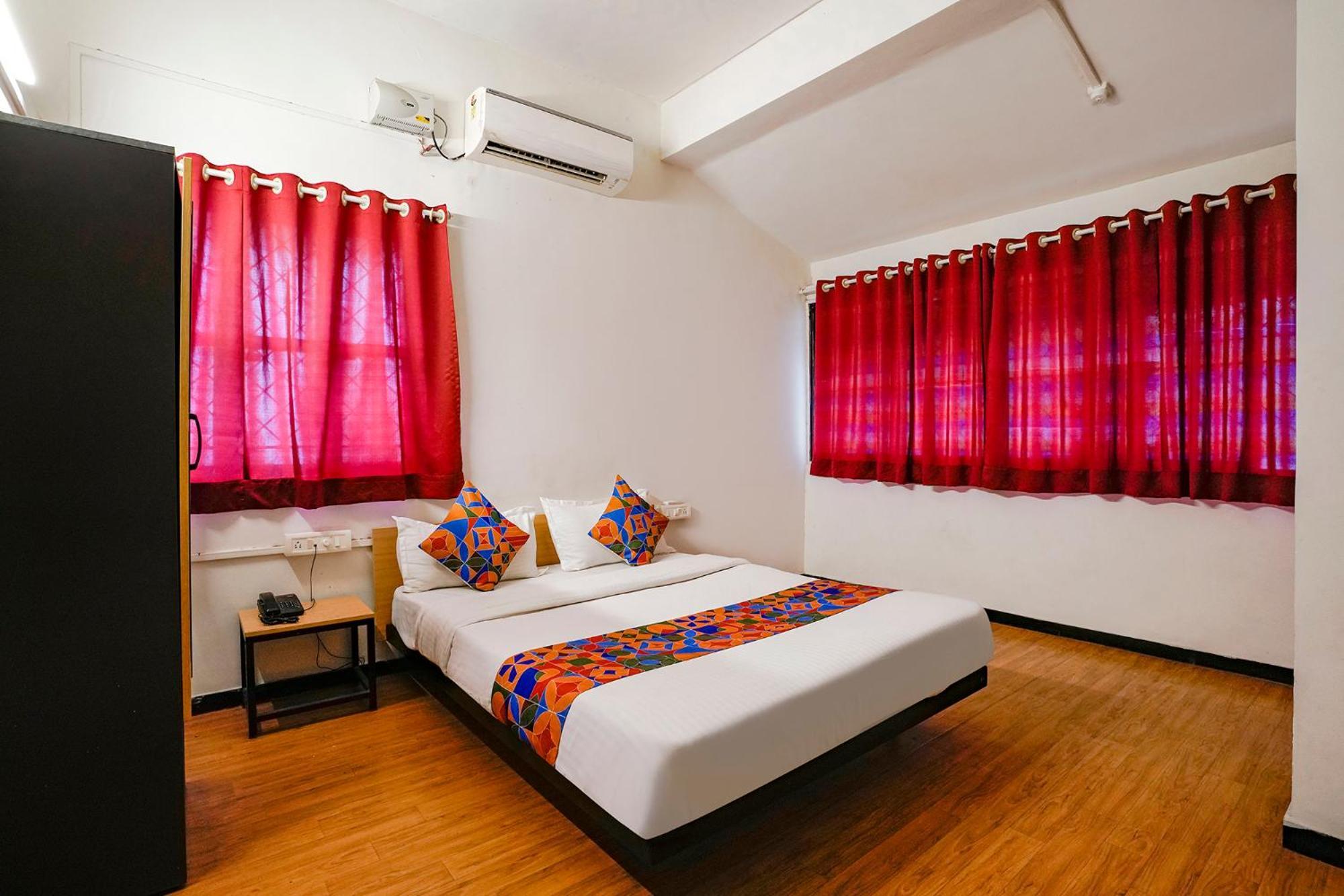 OYO 77230 Saubhagya Inn Nashik Exterior foto